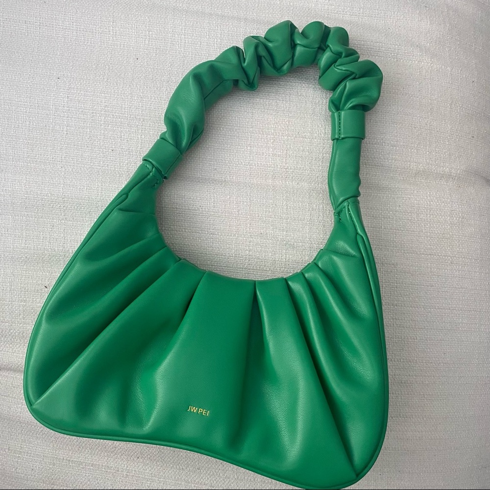 JW PEI Ruched Hobo Bag in Grass Green! LIKE NEW